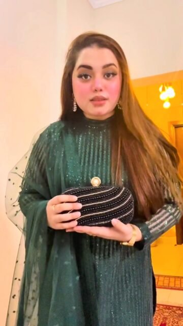 Ever tried something that instantly made you smile? That’s exactly how Hafsa felt. 🌸
In her own words, this experience is all about subtle elegance, confidence, and that little spark that turns ordinary moments into memories.
Don’t just take our word for it, watch Hafsa’s review and see for yourself!
New Collection Out Now!
🌟 Premium Finish
🌟 Timeless Designs
🌟 Crafted for Women Who Own Their Elegance
Shop now at nenbyamber.com