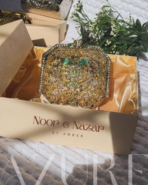 Elegance that speaks without saying a word ✨🤍 
A timeless piece designed to add grace and charm to your look. With its refined details and luxurious feel, this clutch is all about making you stand out effortlessly 💫 

Perfect for your special moments, evening looks, and festive vibes, a true statement of sophistication and modern femininity 🌙 Carry it with confidence and let your style do the talking. 

🛍️ Available now at NenbyAmber 
#bridal #LuxuryClutch #clutchbag #EveningBag #ChicStyle