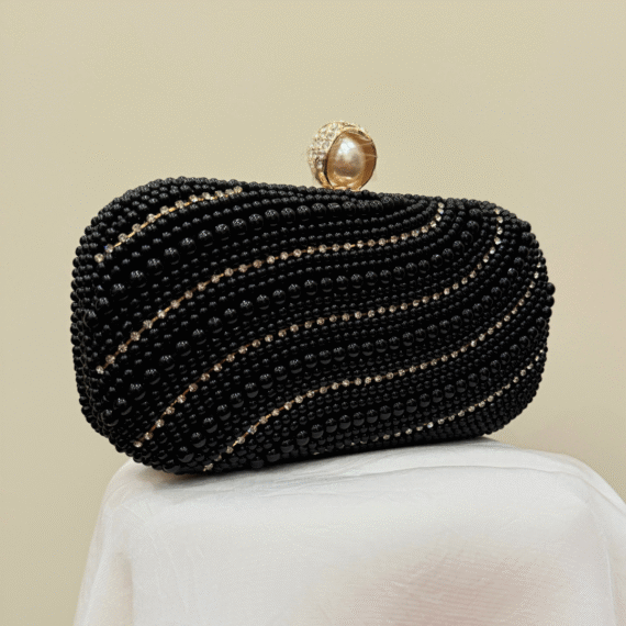 Mannat – Black Pearl